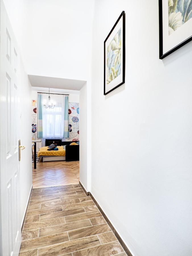 Gogol Studio Apartment Budapest Luaran gambar
