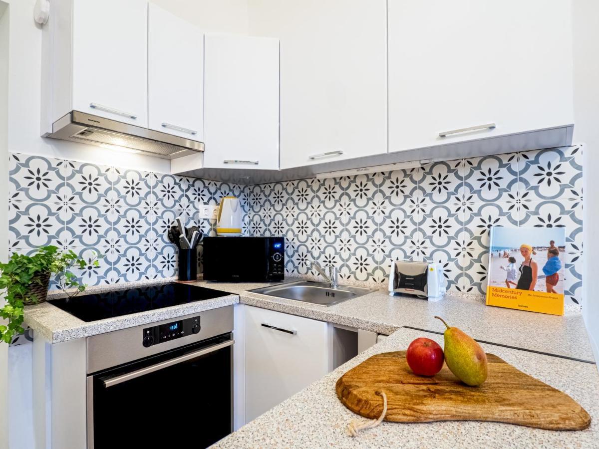 Gogol Studio Apartment Budapest Luaran gambar