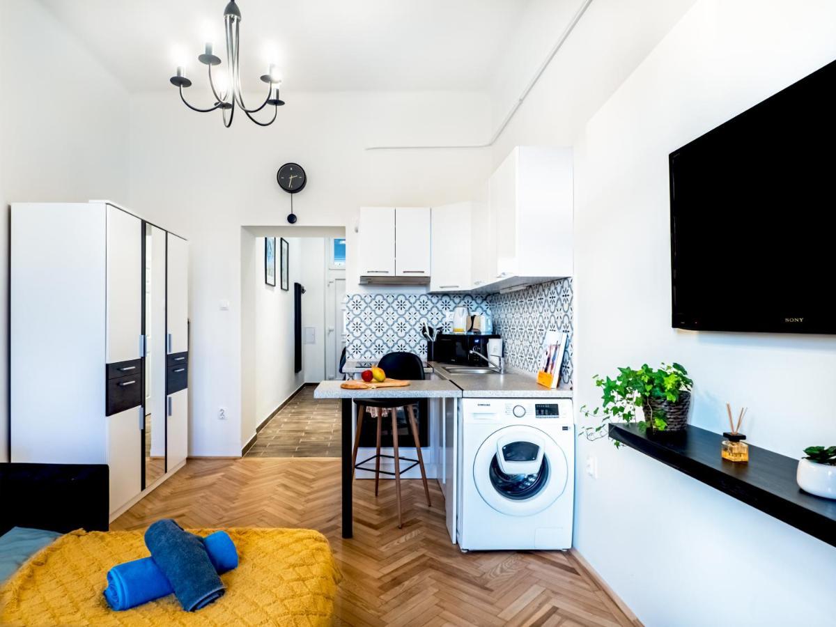 Gogol Studio Apartment Budapest Luaran gambar